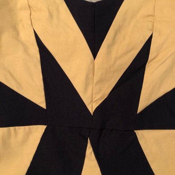 Strapless Bodycon Mini Dress - Picture 3 of 4